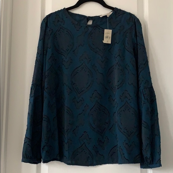 LOFT Tops - NWT LOFT Print Lantern Sleeve Blouse